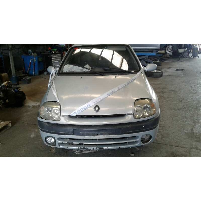 renault clio ii fase i (b/cbo) del año 2001