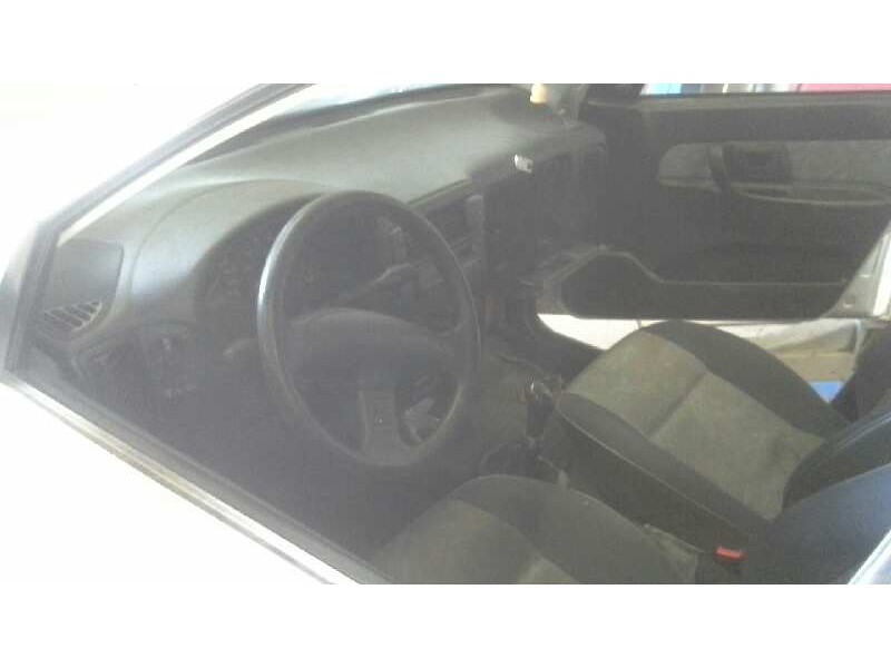 seat cordoba berlina (6k2) del año 1998