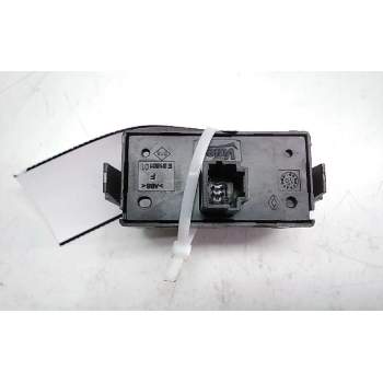 Recambio de warning para dacia sandero laureate referencia OEM IAM E3160601  