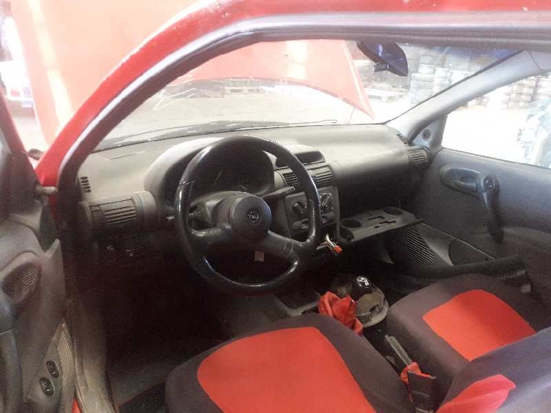 opel corsa b del año 1996