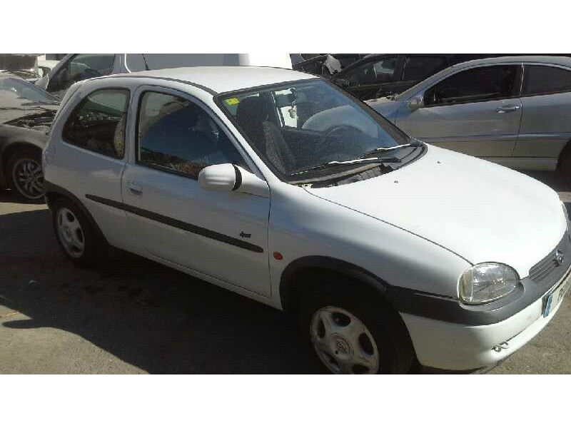 opel corsa b del año 1997