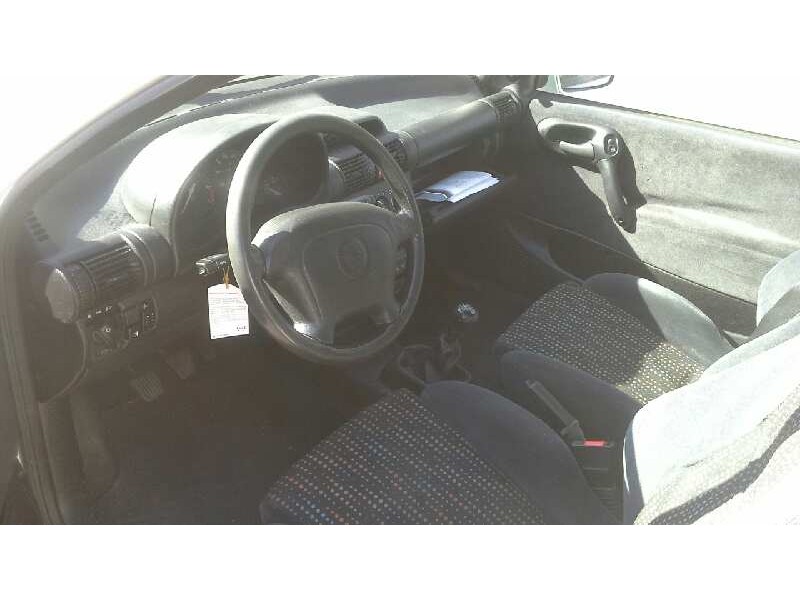 opel corsa b del año 1997