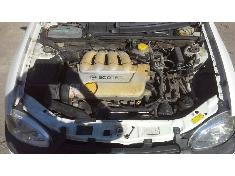 opel corsa b del año 1997