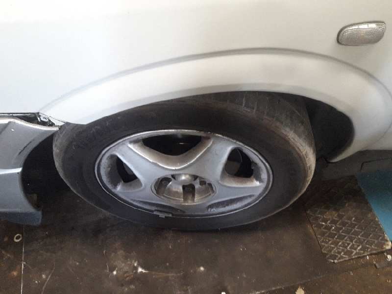 opel astra g berlina del año 1999
