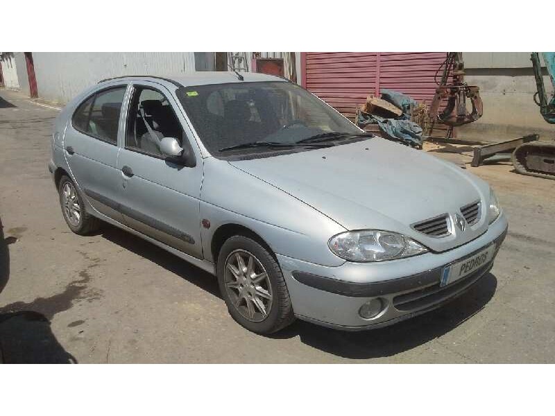 renault megane i fase 2 berlina (ba0) del año 2000