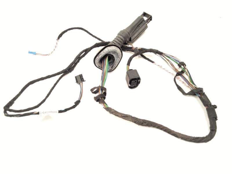 Recambio de instalacion puerta trasera izquierda para bmw 3 (f30, f80) 318 d referencia OEM IAM 9286249  