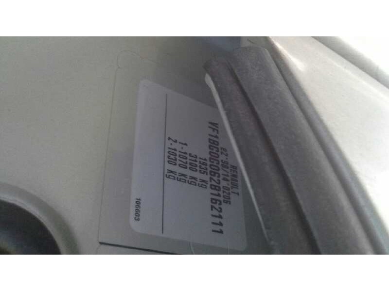 renault laguna ii (bg0) del año 2003