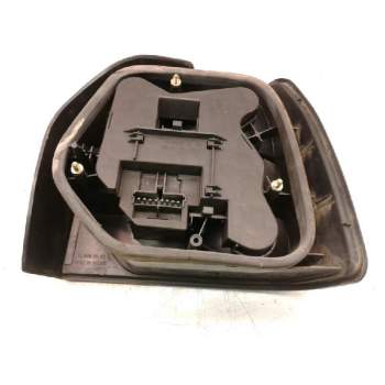 Recambio de piloto trasero izquierdo para renault 19 hatchback (b/c53) 1.4 referencia OEM IAM 7701033781  