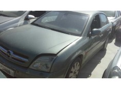 opel vectra c berlina del año 2003