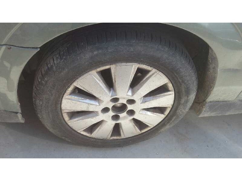 opel vectra c berlina del año 2003