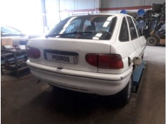 ford escort berlina/turnier del año 1995 2