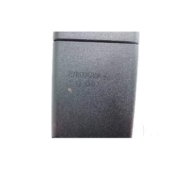 Recambio de enganche delantero izquierdo para dacia sandero laureate referencia OEM IAM 878172680R  