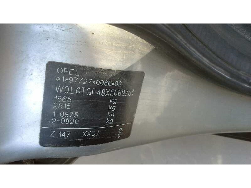 opel astra g berlina del año 1998