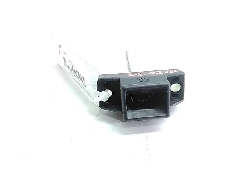 Recambio de cerradura maletero / porton para dacia sandero laureate referencia OEM IAM   