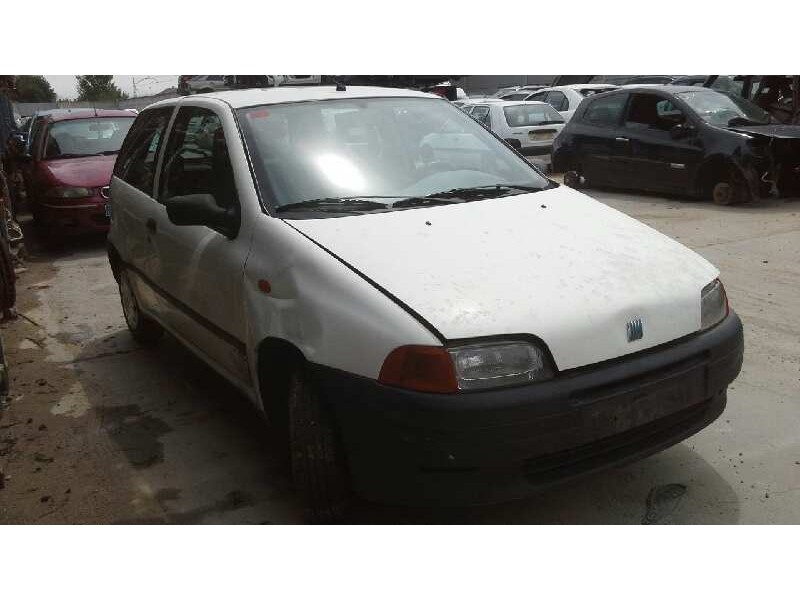 fiat punto berlina (176) del año 1998