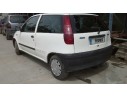 FIAT PUNTO BERLINA (176)