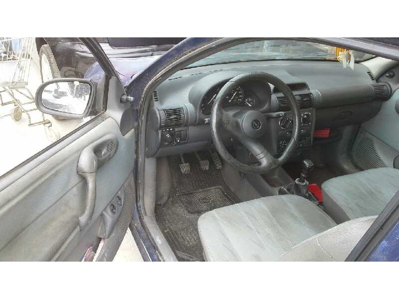 opel corsa b del año 1996