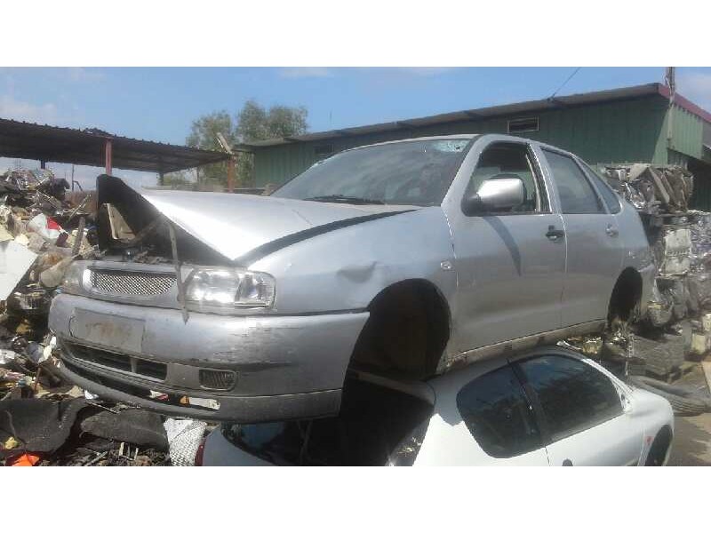 seat cordoba berlina (6k2) del año 1998