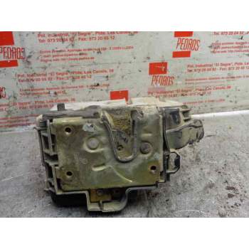 CERRADURA PUERTA TRASERA DERECHA 6K4839016K 