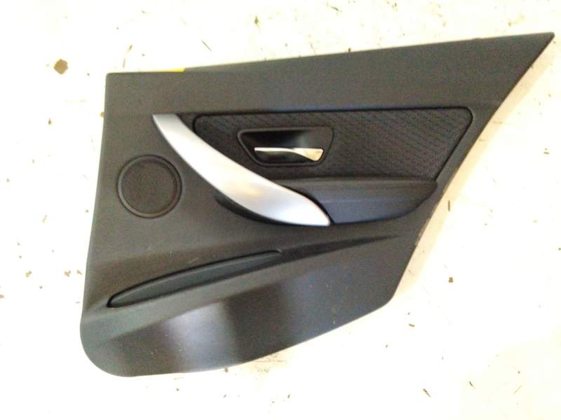 Recambio de guarnecido puerta delantera derecha para bmw 3 (f30, f80) 318 d referencia OEM IAM 51417279150  