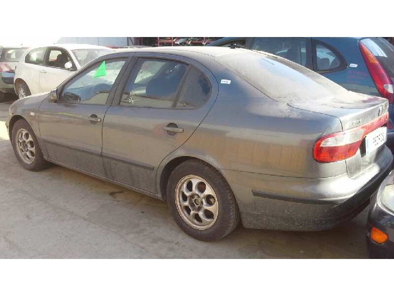 seat toledo (1m2) del año 2002