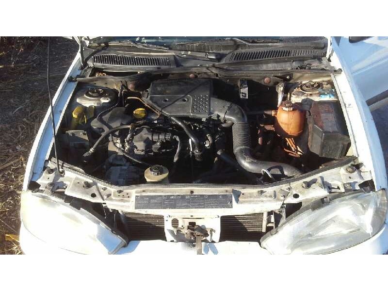 renault megane i berlina hatchback (ba0) del año 1999