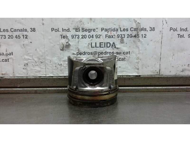 Recambio de piston para nissan pathfinder (r51) 3.0 dci le referencia OEM IAM V9X 661  