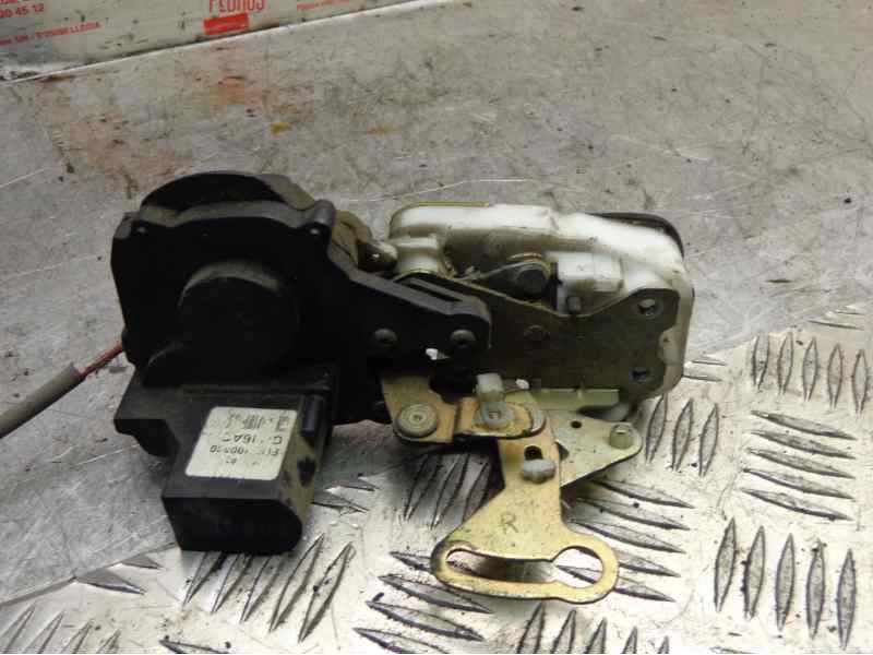 Recambio de cerradura puerta trasera derecha para mg serie 25 (rf) classic (5-ptas.) referencia OEM IAM FQM100820  