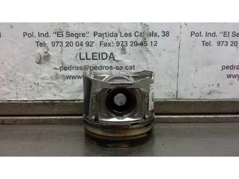Recambio de piston para nissan pathfinder (r51) 3.0 dci le referencia OEM IAM V9X 661  