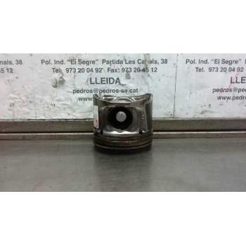 PISTON V9X 661 