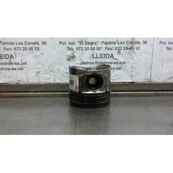 PISTON V9X 661 
