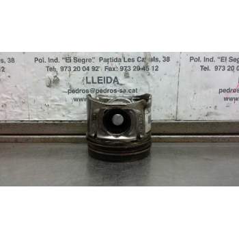 PISTON V9X 661 