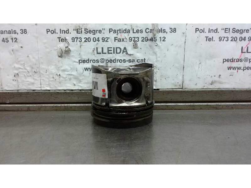 Recambio de piston para nissan pathfinder (r51) 3.0 dci le referencia OEM IAM V9X 661  