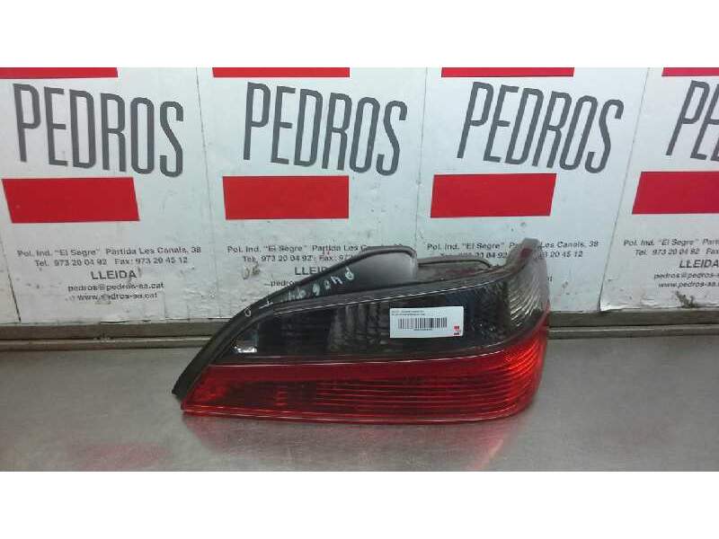 Recambio de piloto trasero derecho para peugeot 406 berlina (s1/s2) referencia OEM IAM VALEO 2255  49584