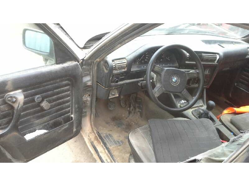 bmw serie 3 berlina (e30) del año 1989