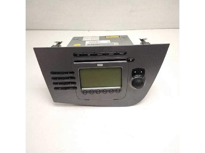 Recambio de sistema audio / radio cd para seat leon (1p1) stylance / style referencia OEM IAM 1P1035186BN87  