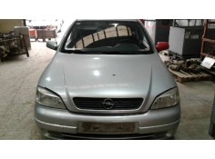 opel astra g berlina del año 2000