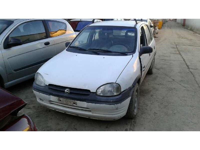 opel corsa b del año 1996