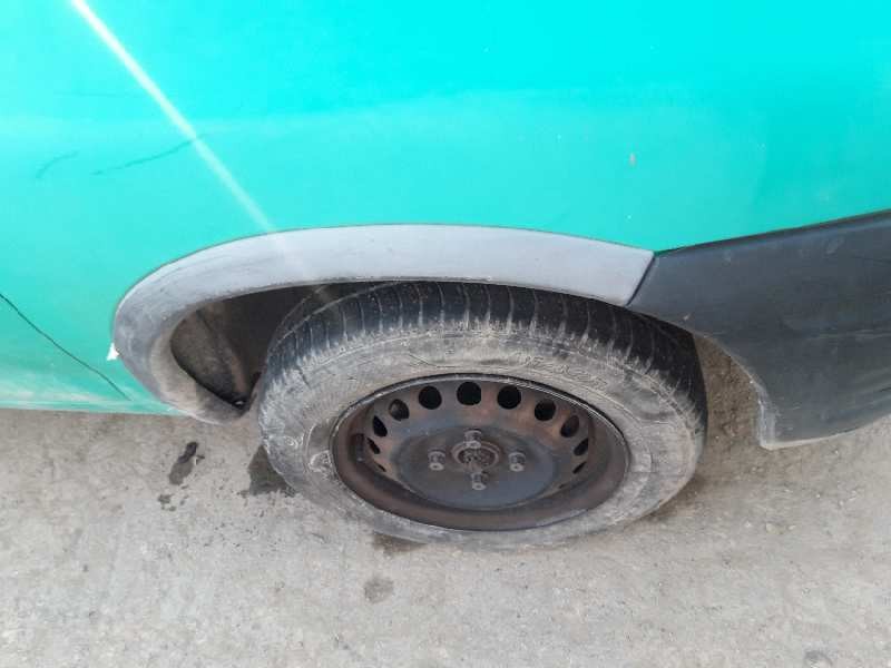 opel corsa b del año 1995