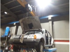 peugeot 205 berlina del año 1989