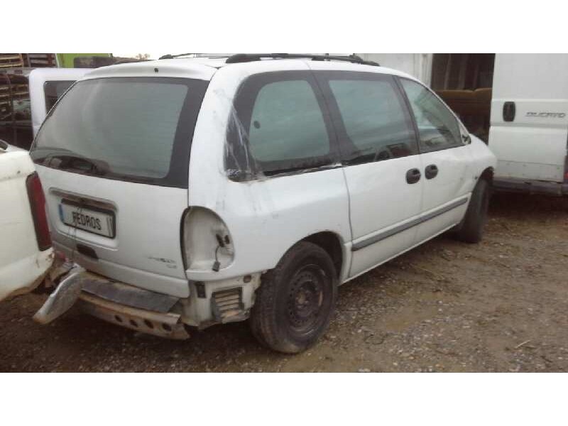chrysler voyager (gs) del año 2000