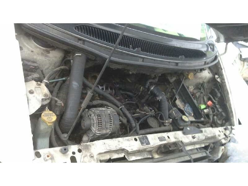 chrysler voyager (gs) del año 2000