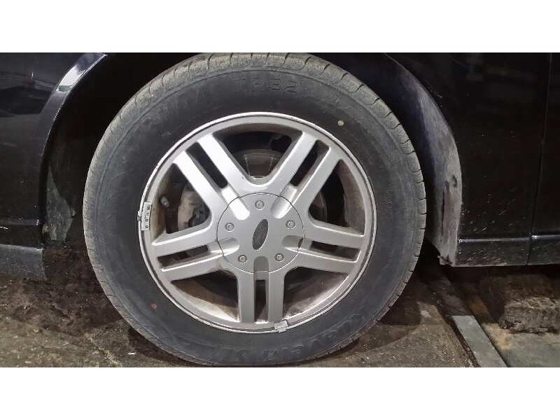 ford focus berlina (cak) del año 2005