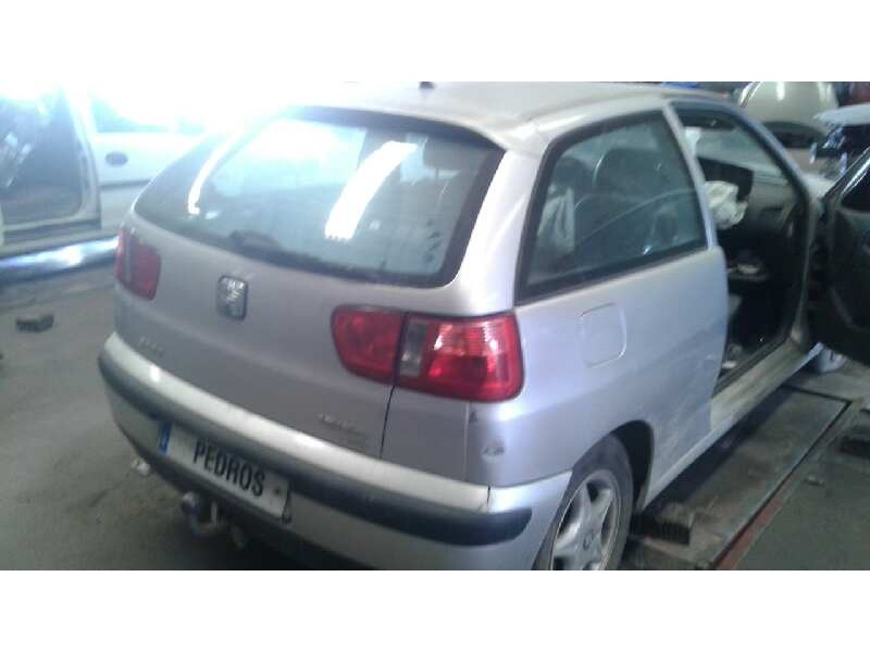 seat ibiza (6k1) del año 2001