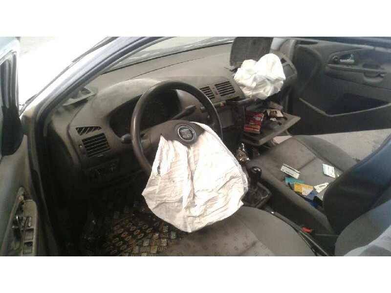 seat ibiza (6k1) del año 2001