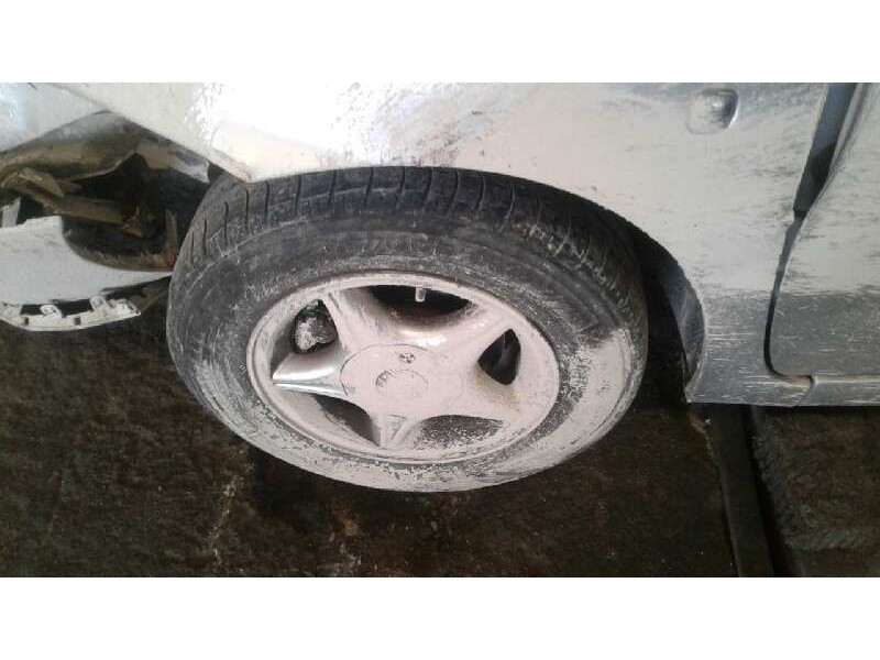 seat ibiza (6k1) del año 2001
