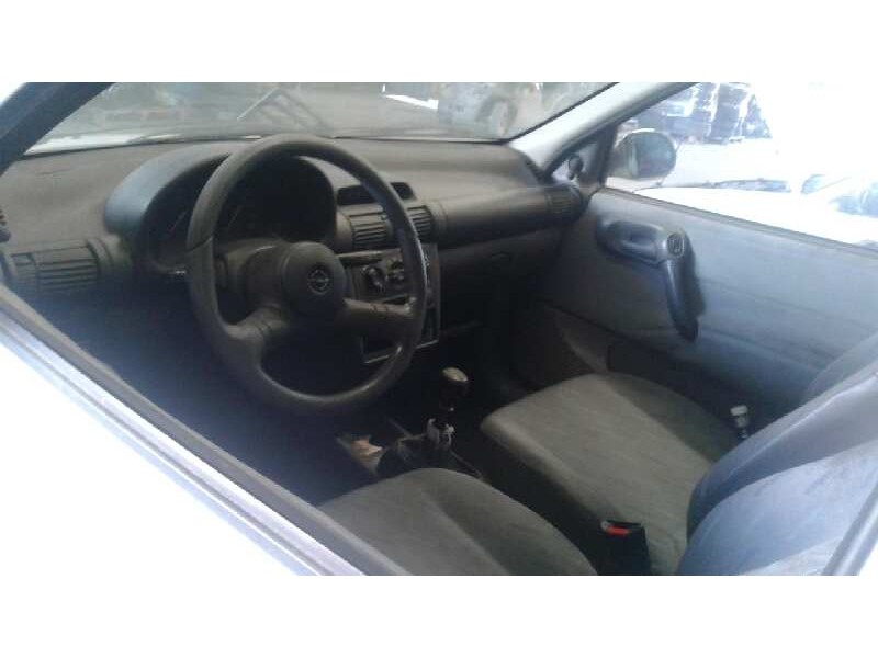 opel corsa b del año 1994