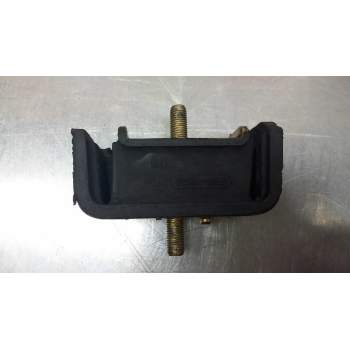 Recambio de insulator para nissan referencia OEM IAM 11220Y9502 INSULATOR 11220 
