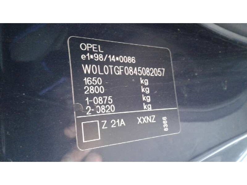 opel astra g berlina del año 2004