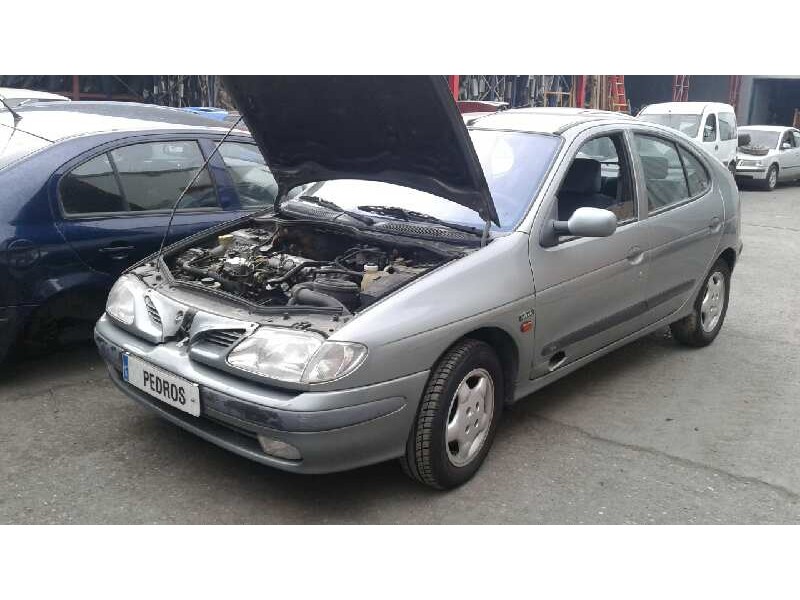 renault megane i berlina hatchback (ba0) del año 1998